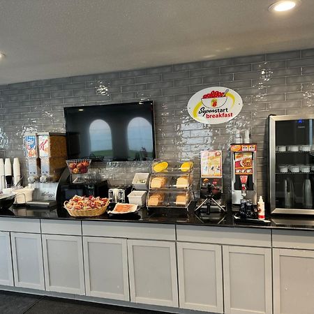 Super 8 By Wyndham Morton Grove/Chicago Otel Dış mekan fotoğraf
