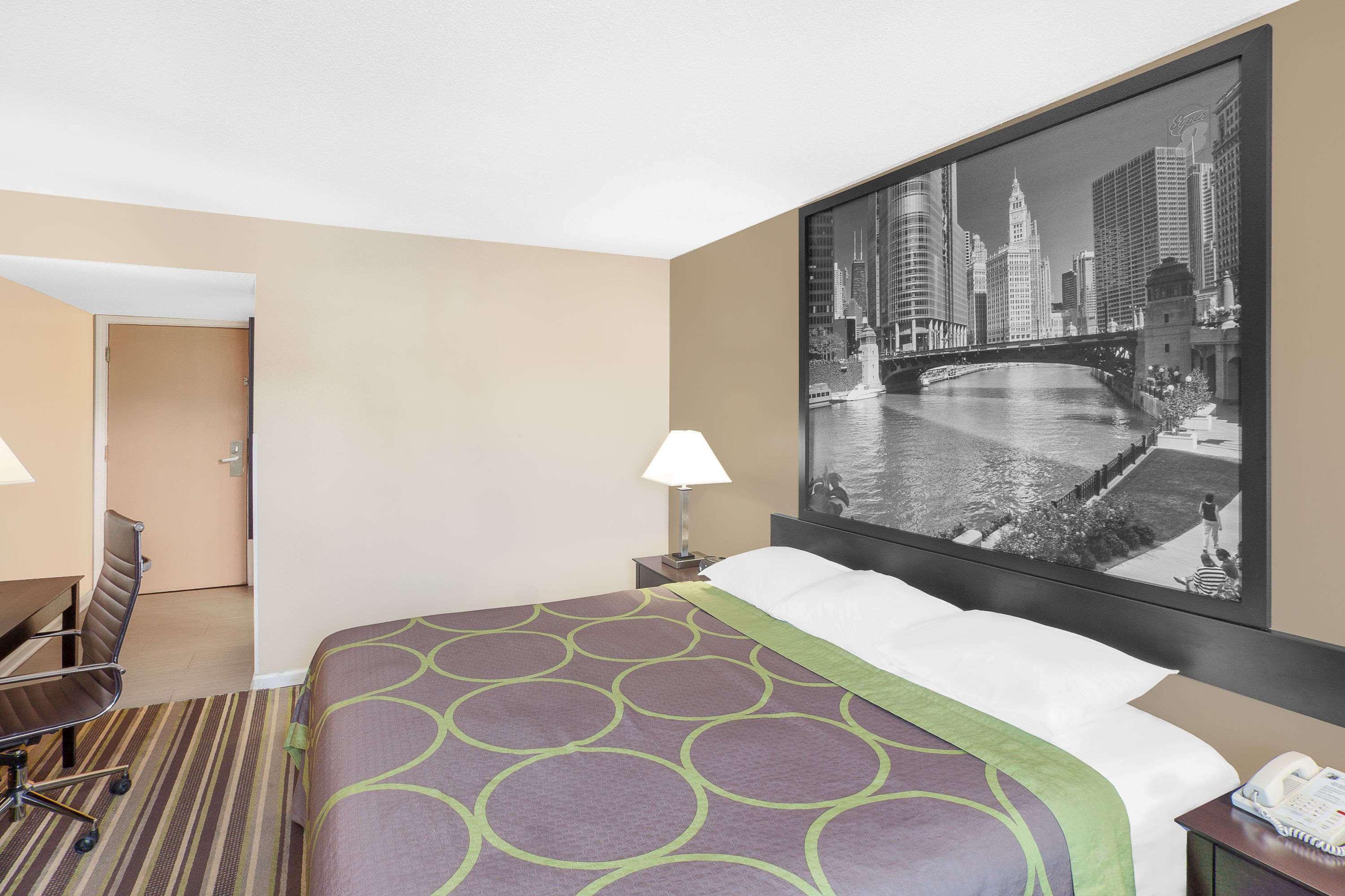 Super 8 By Wyndham Morton Grove/Chicago Otel Dış mekan fotoğraf
